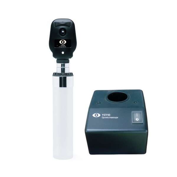AN OPHTHALMOSCOPE YZ11D
